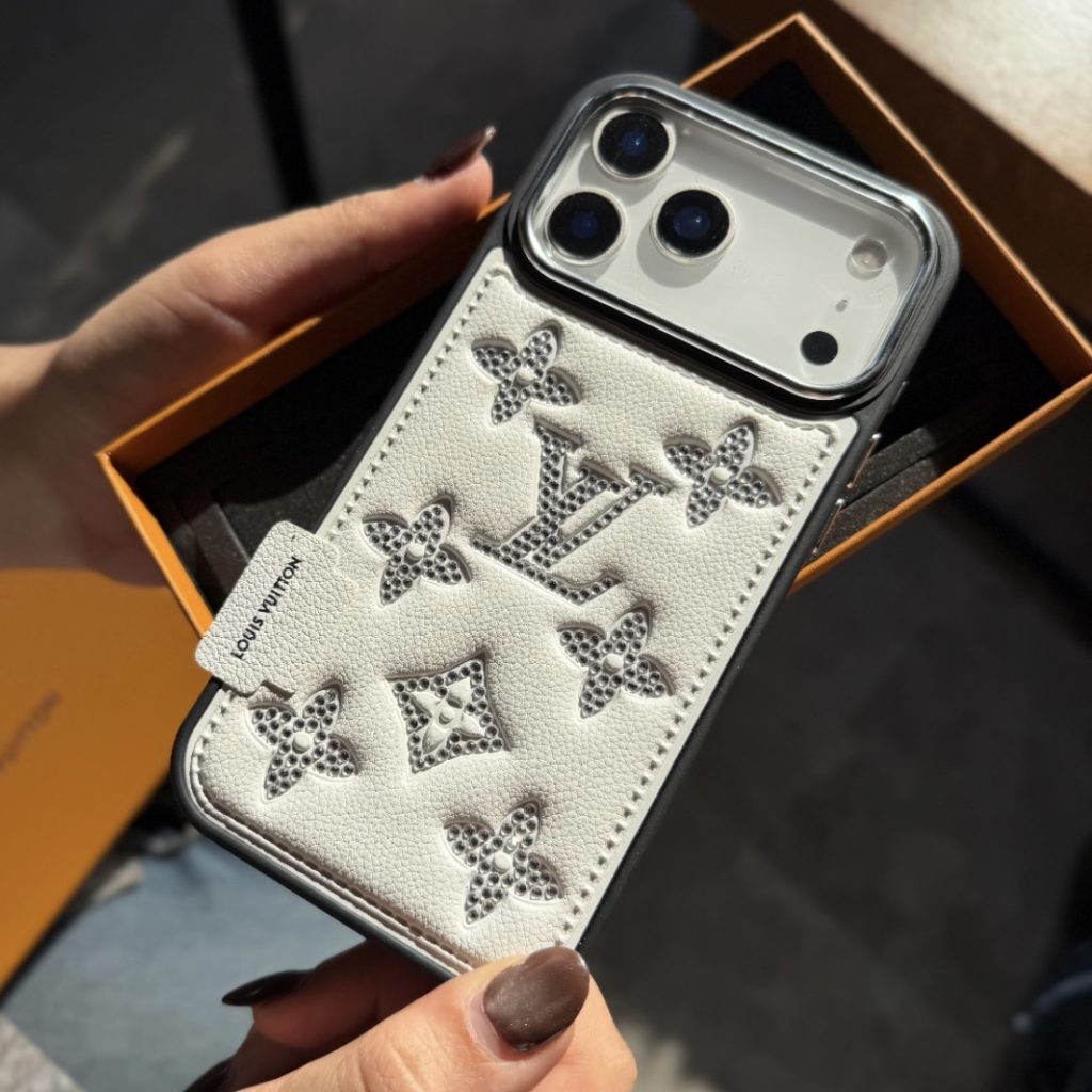 قاب white LV diyamond