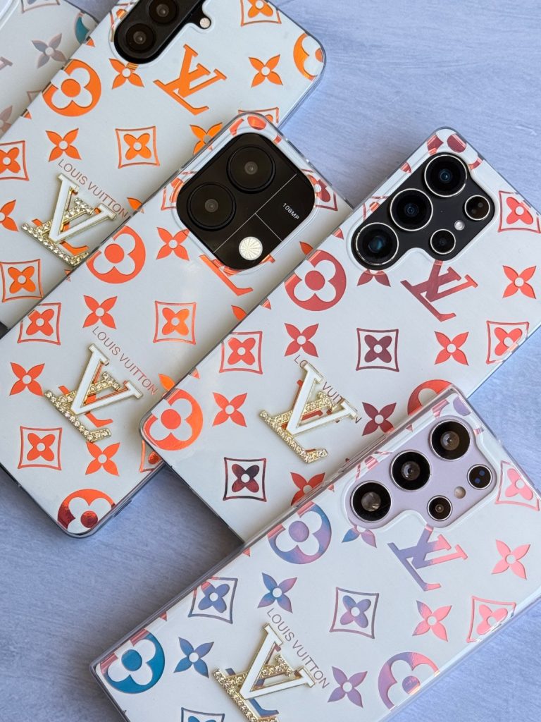 قاب Louis Vuitton
